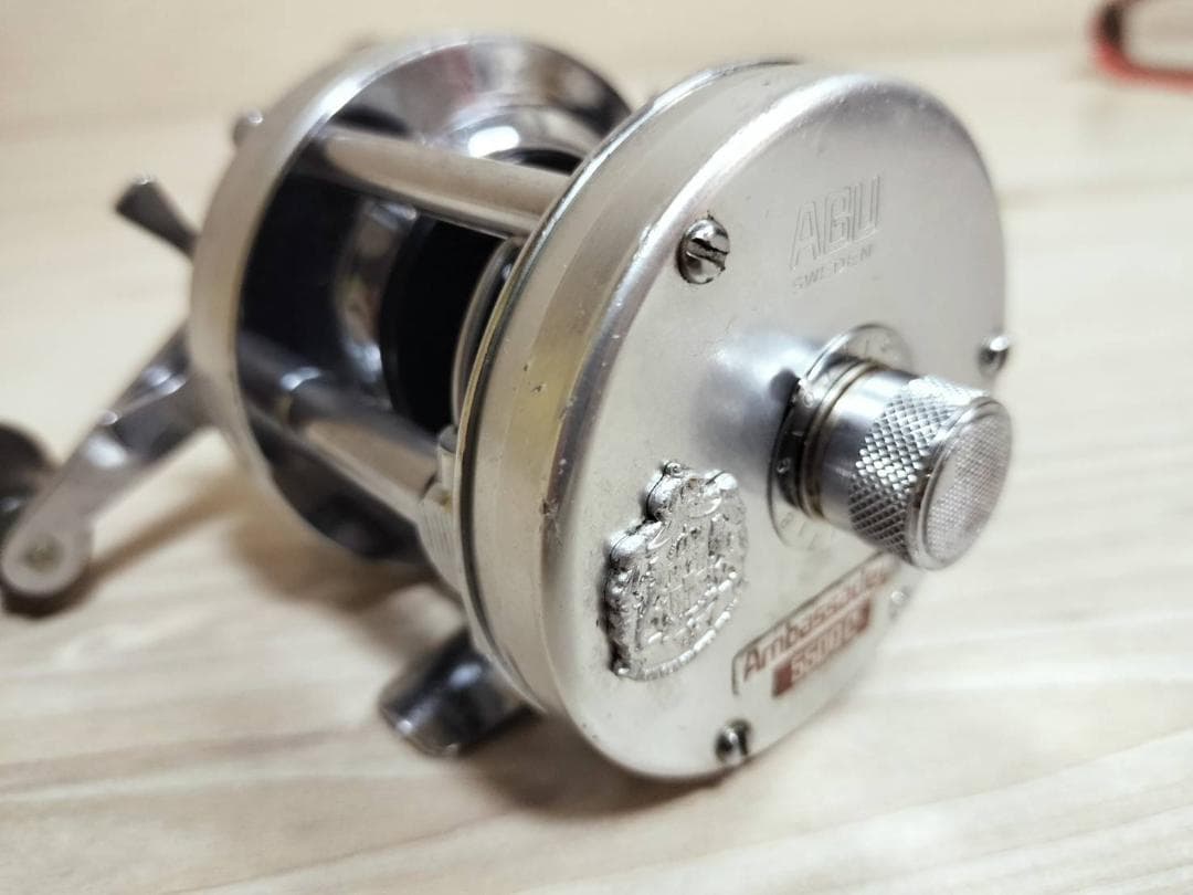 ABU GARCIA アブ アンバサダー 5500c　シルバー　　#780203