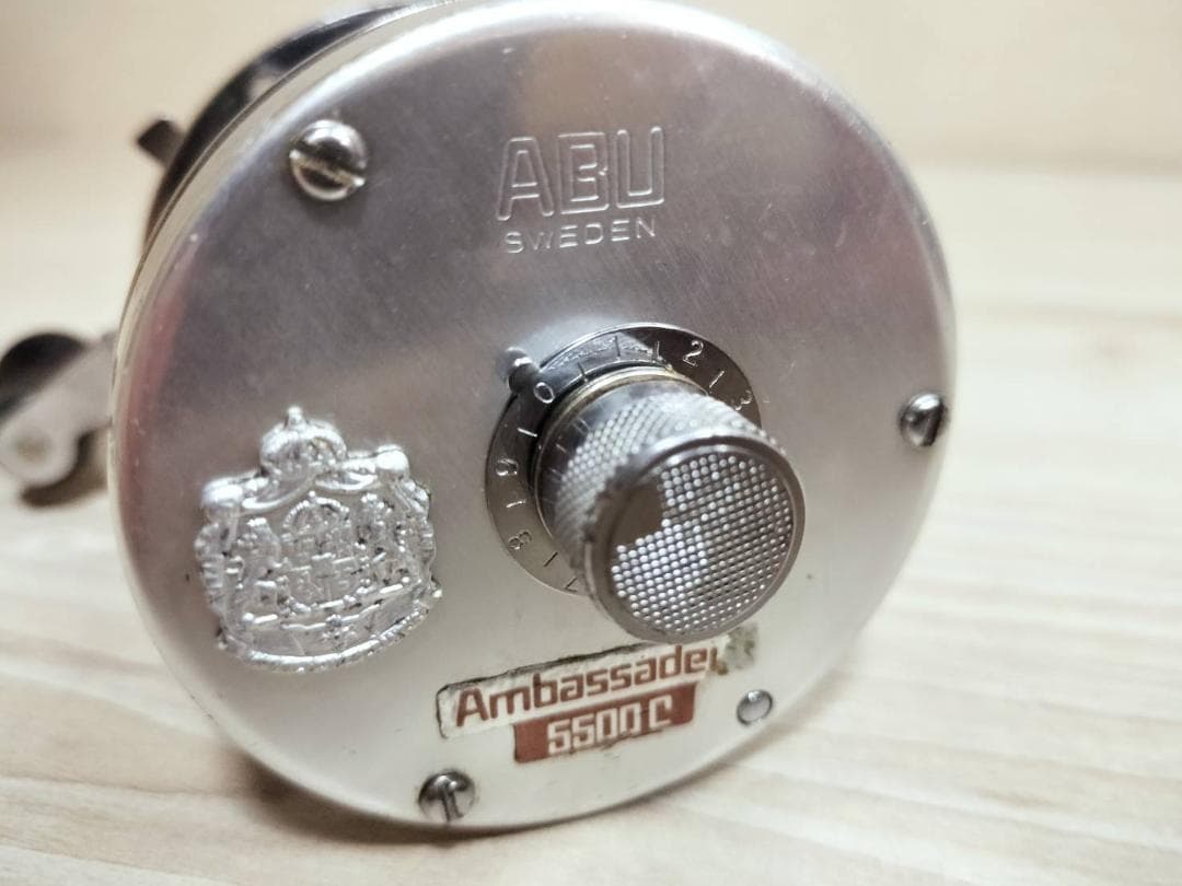 ABU GARCIA アブ アンバサダー 5500c　シルバー　　#780203
