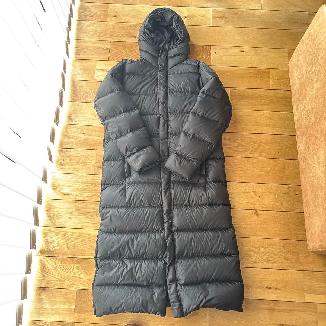 adidas ベンチコート　ダウン