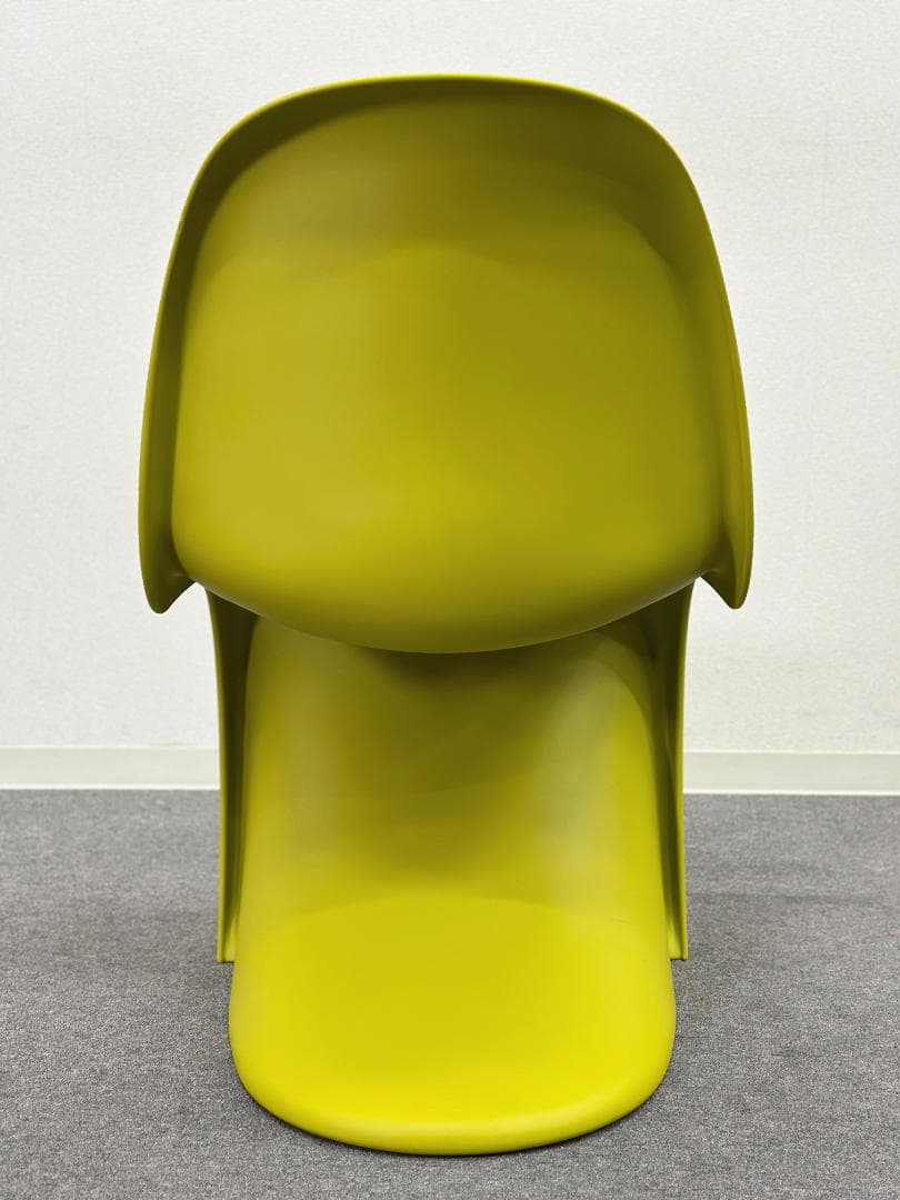 ■Vitra■パントンチェア　ポリプロピレン　廃盤色　黄緑　グリーン系　名作椅子