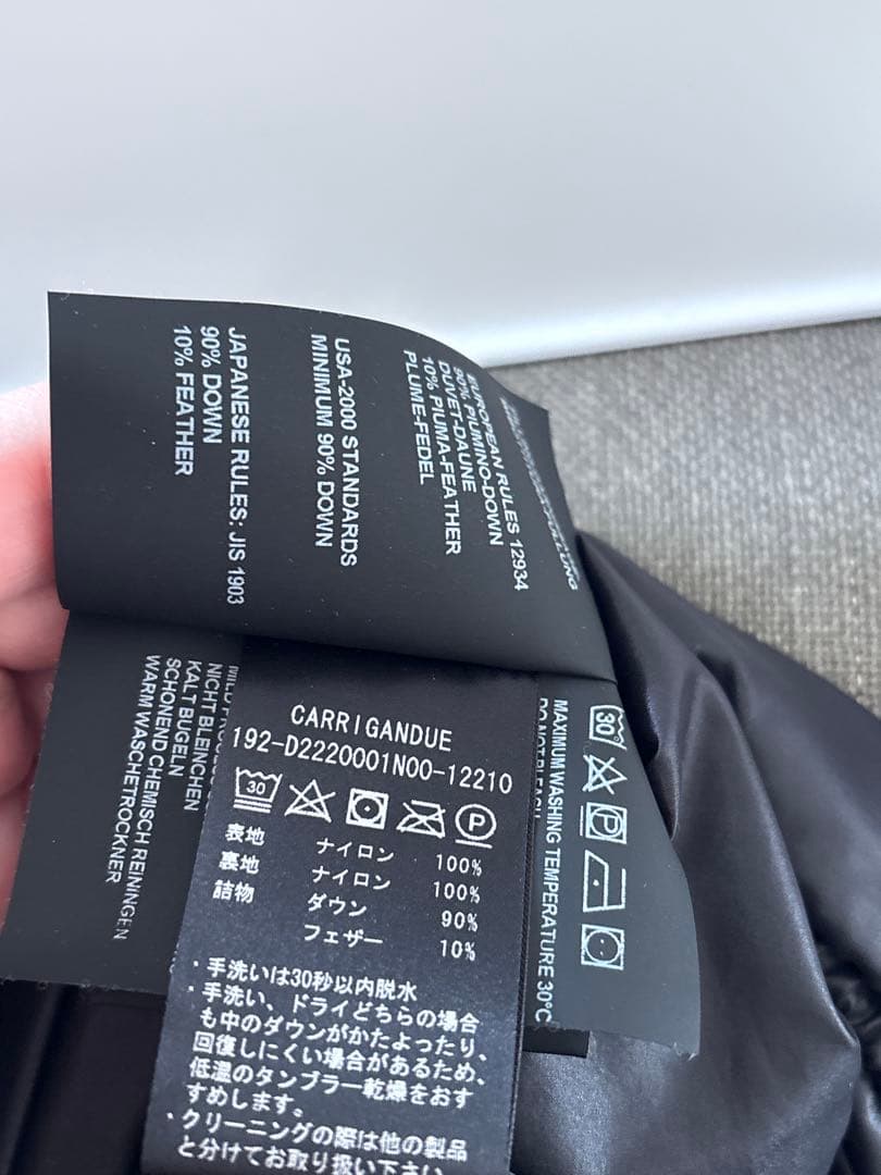 美品　デュベティカ DUVETICA 　AFRODITEダウンジャケット40