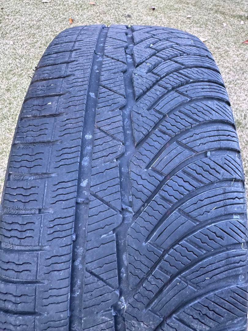  320 Mスポーツf30純正18インチ ホイールとミシュランスノータイヤ