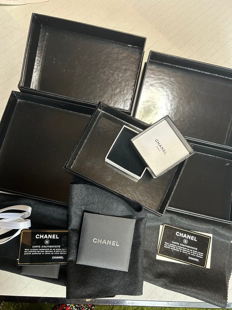 CHANELギフトボックスまとめセット 黒6個空箱