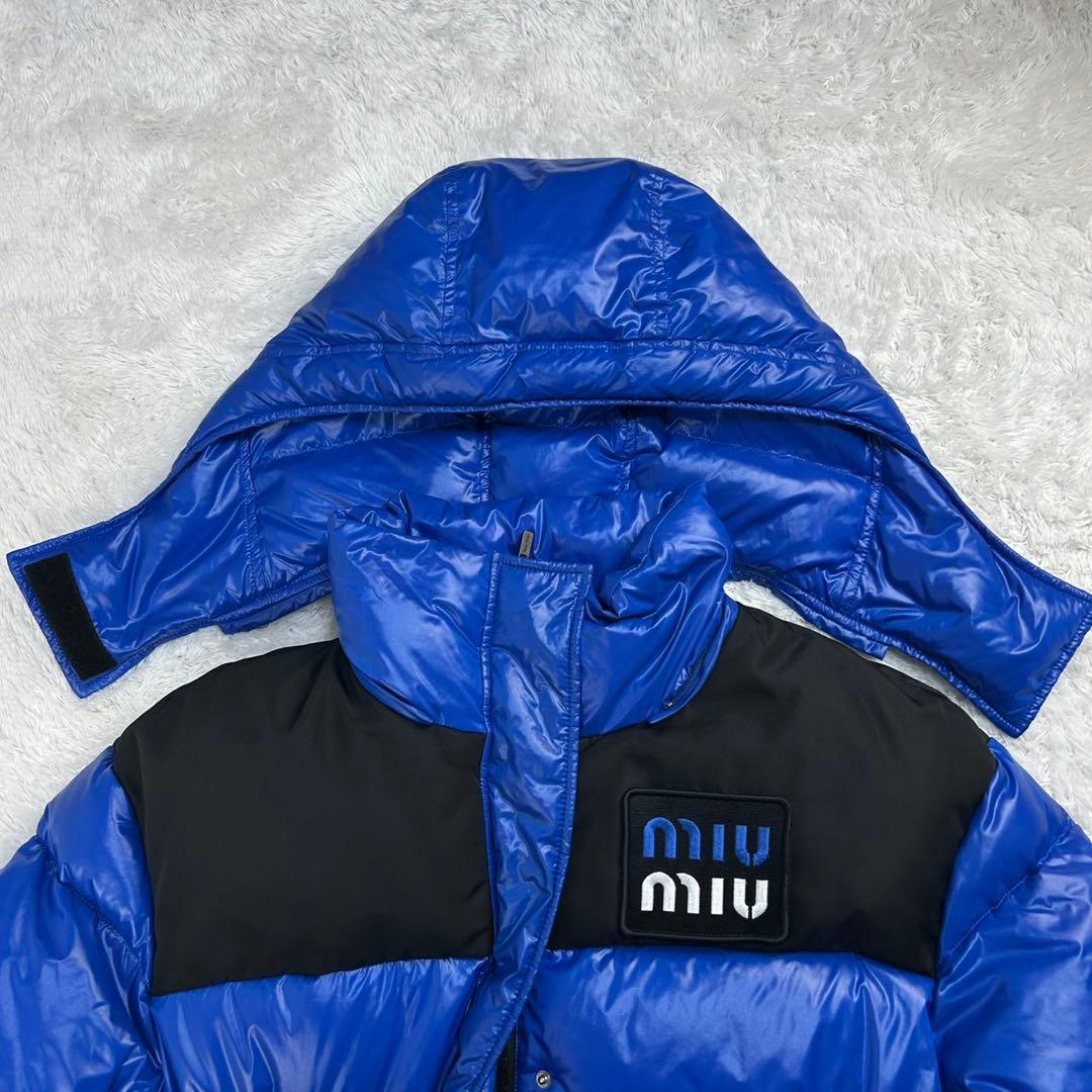 6087【タグ付き】ミュウミュウ‪☆刺繍ロゴ入りバイカラーダウン サイズ40