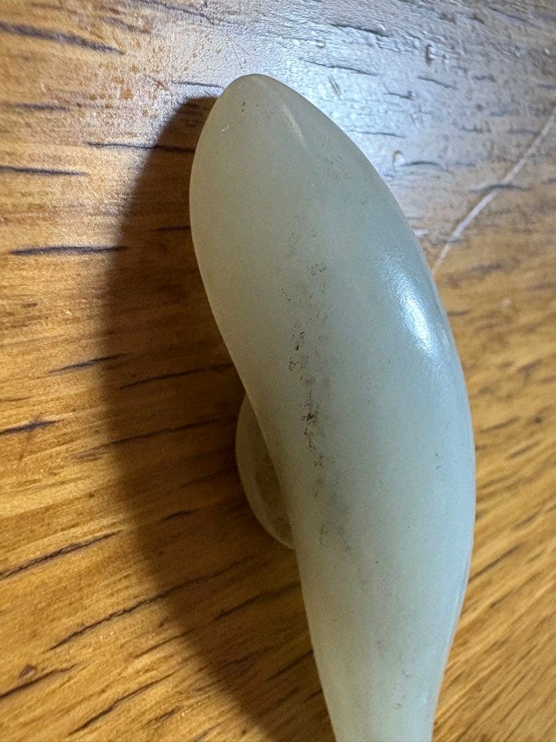 石？玉？の中国的置物　中国美術　帯勾 9cm強 27g