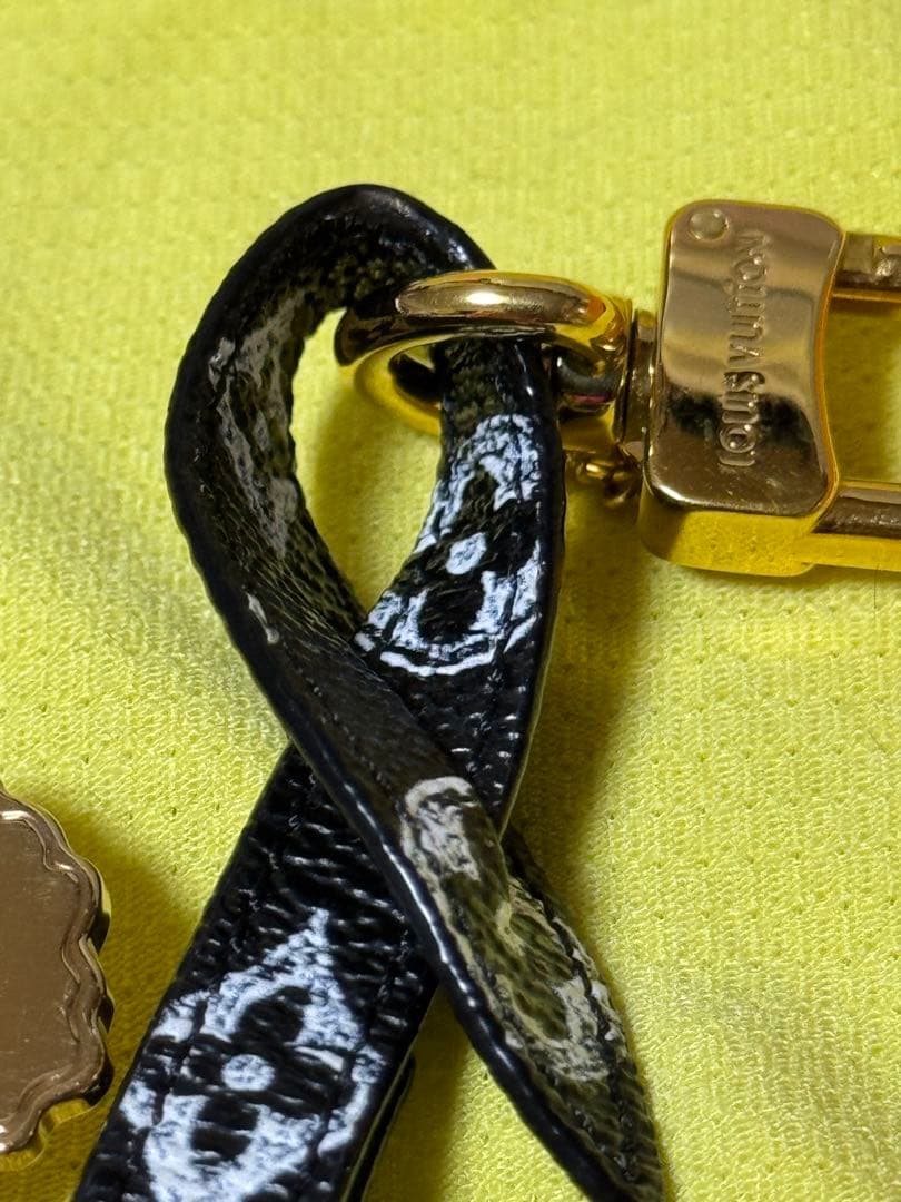 中古ヴィトン　キャットグラム・キーホルダー　MP2284 美品