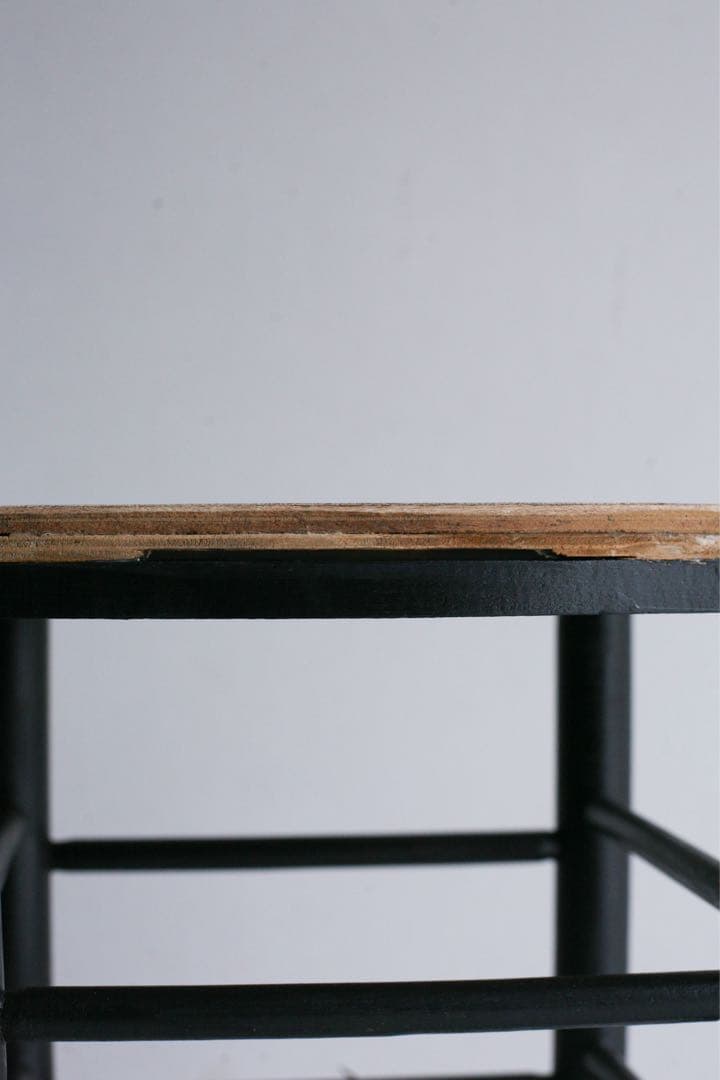 フランス　丸スツール　花台　展示台　ブロカント　丸椅子　古家具