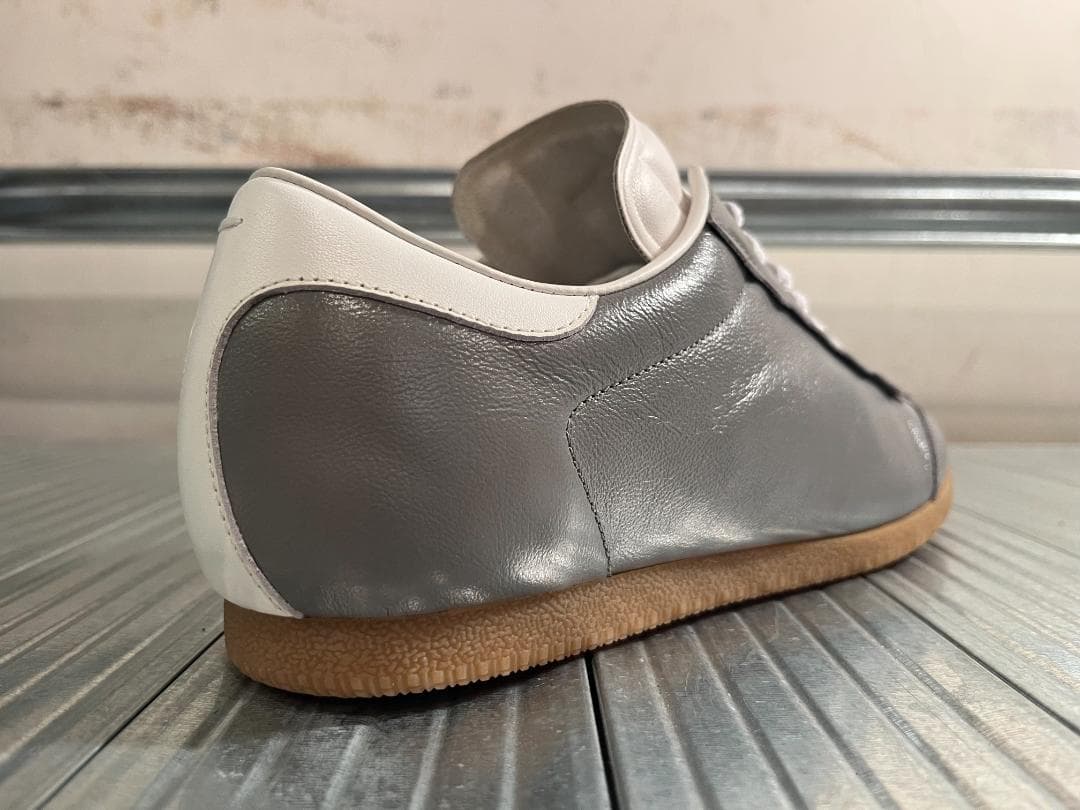 C*F様 未使用☆廃盤カラー／メゾンマルジェラ／レプリカ／フェザーライトスニーカ