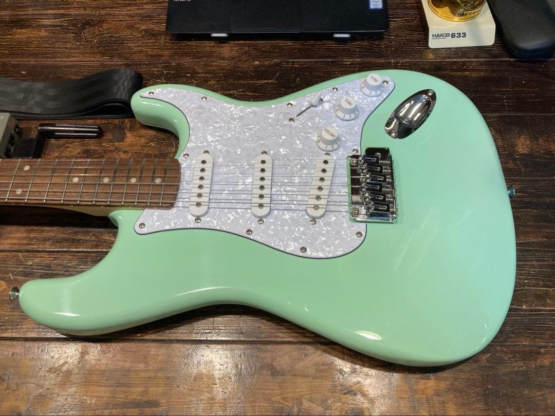 限定カラー　スクワイヤー　アフィニティ　サーフグリーン