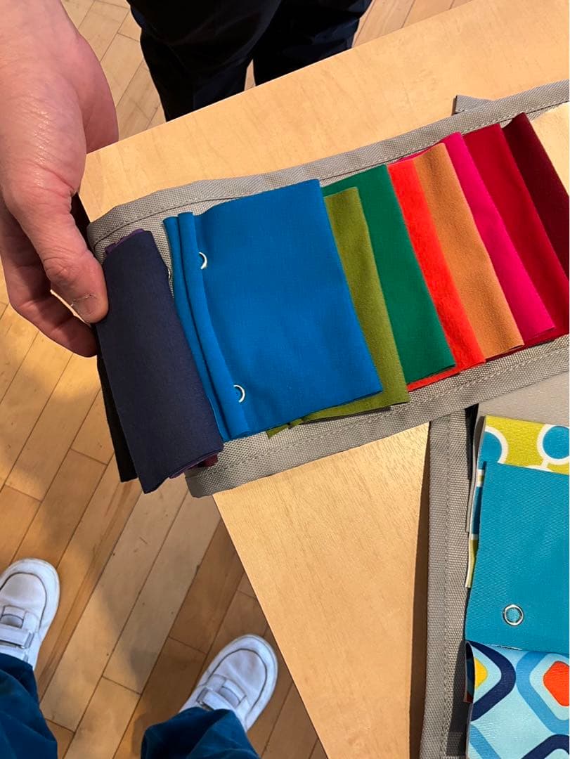 ビーズクッション グレー 青 大きめ