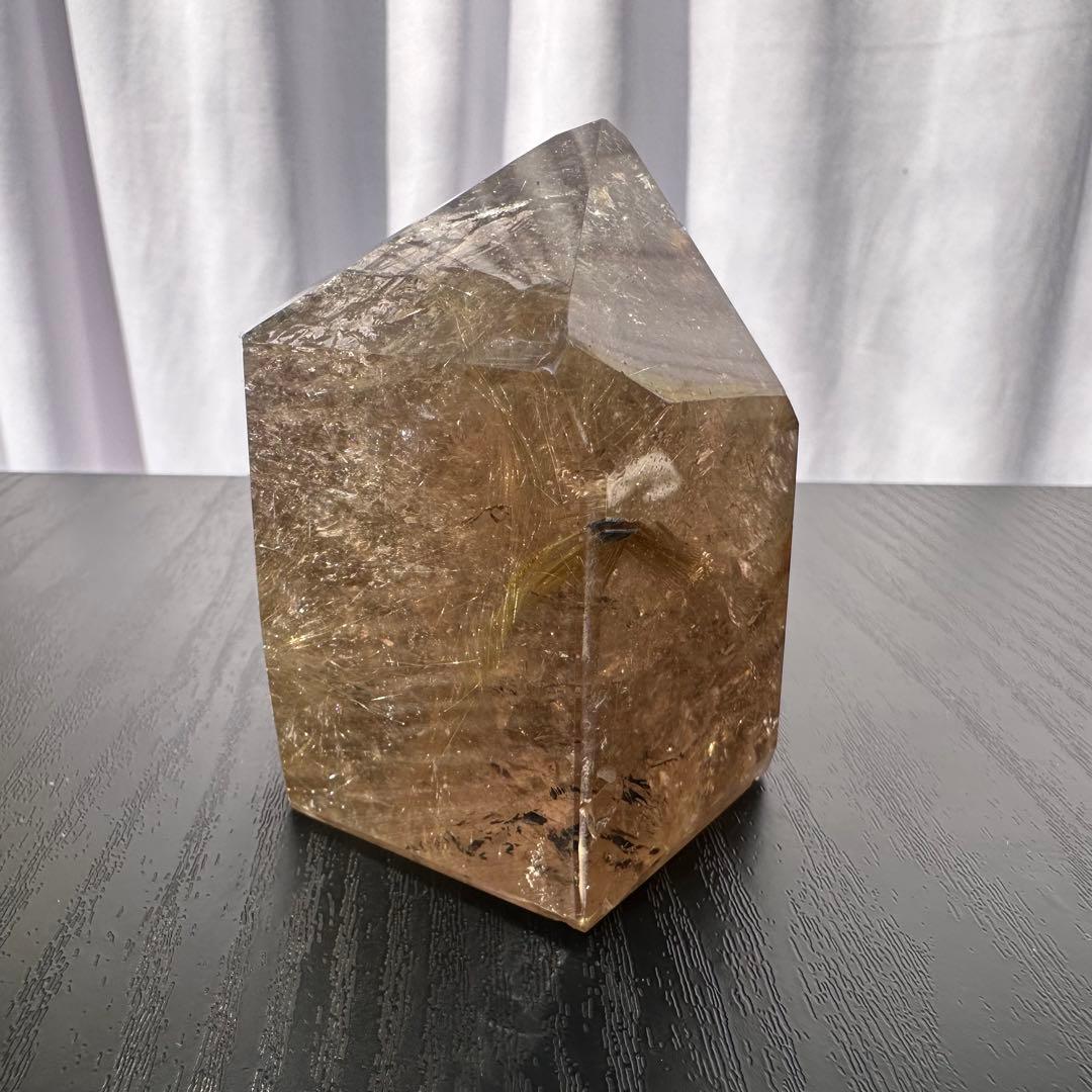 天然石ルチルクォーツのポイント　原石　置物NO.051107