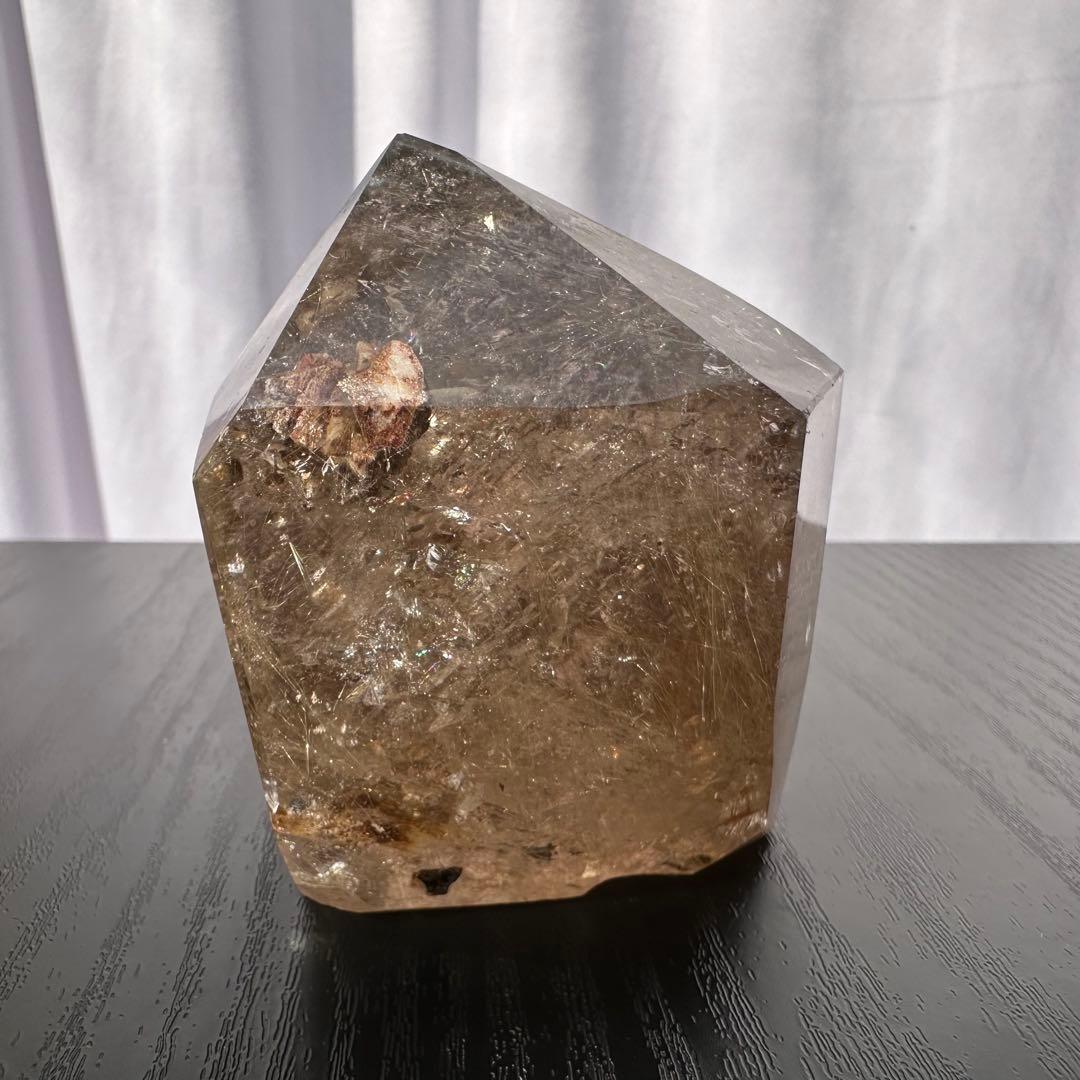 天然石ルチルクォーツのポイント　原石　置物NO.051107