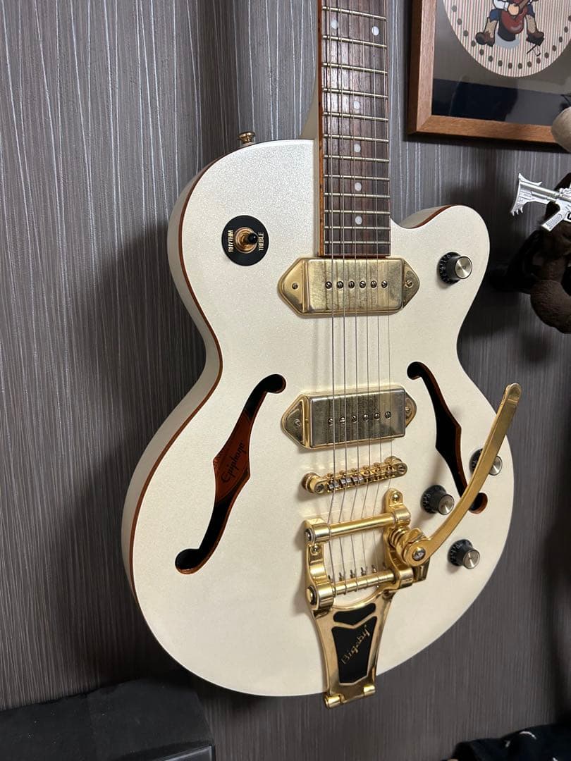 値下げ！Epiphone　エピフォン　 Wildkat（ワイルドキャット　ギター