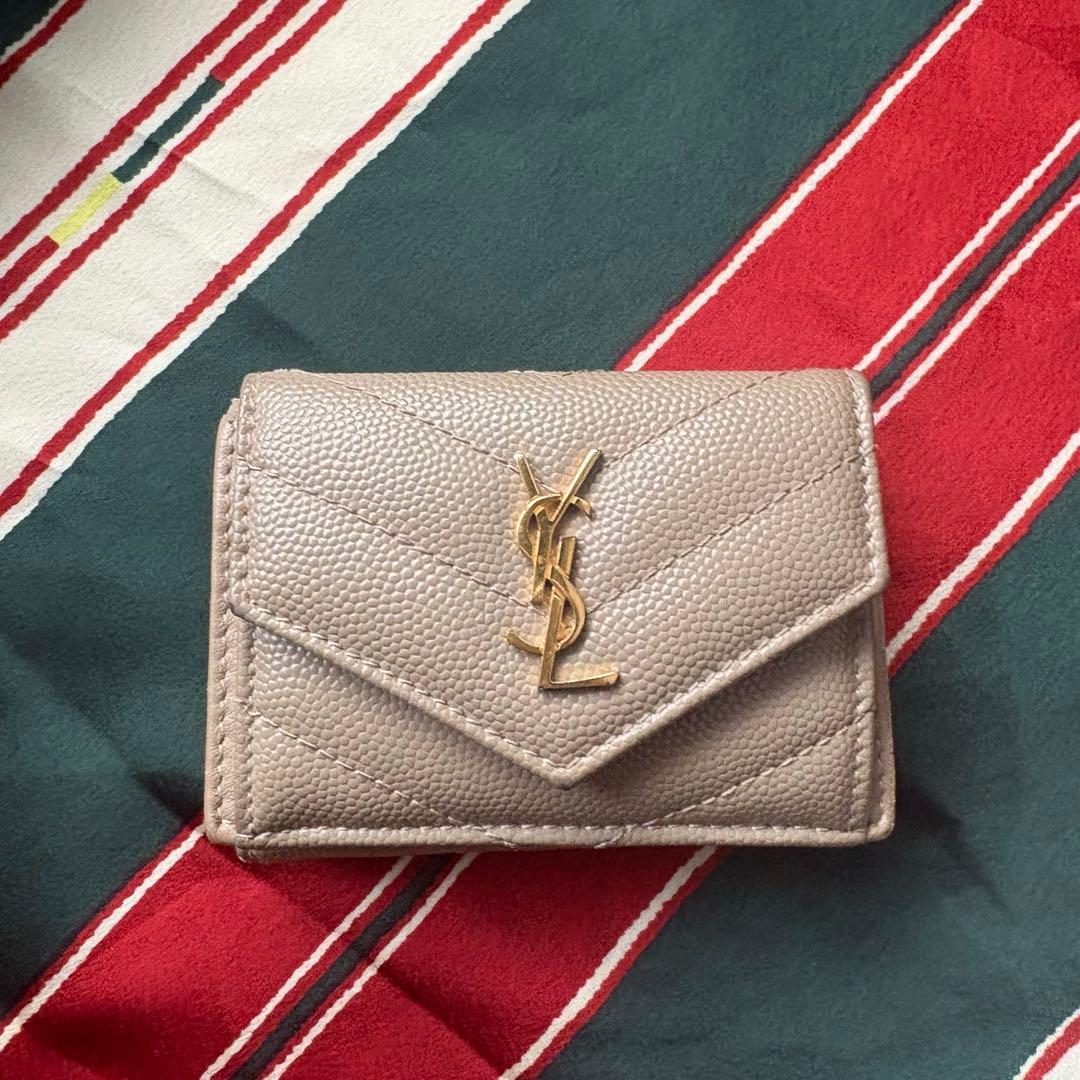 ⭐︎最終値下げ⭐︎イヴ・サンローラン三つ折り財布☀︎ミニウォレット