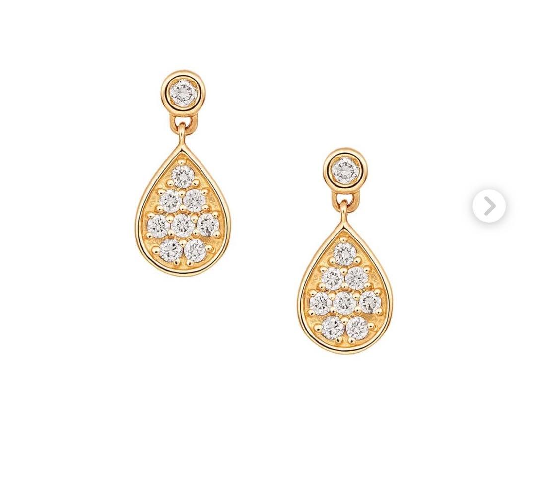 【週末限定価格】美品ジュエリーツツミ K18YG ダイヤモンドピアス