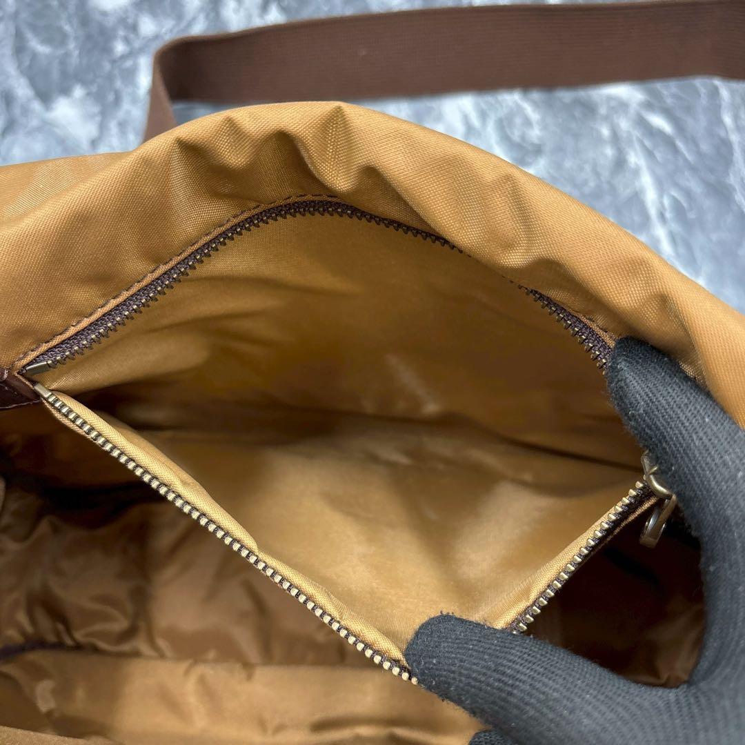 ゆず✨ハンティングワールド　メッセンジャー　ワッペン