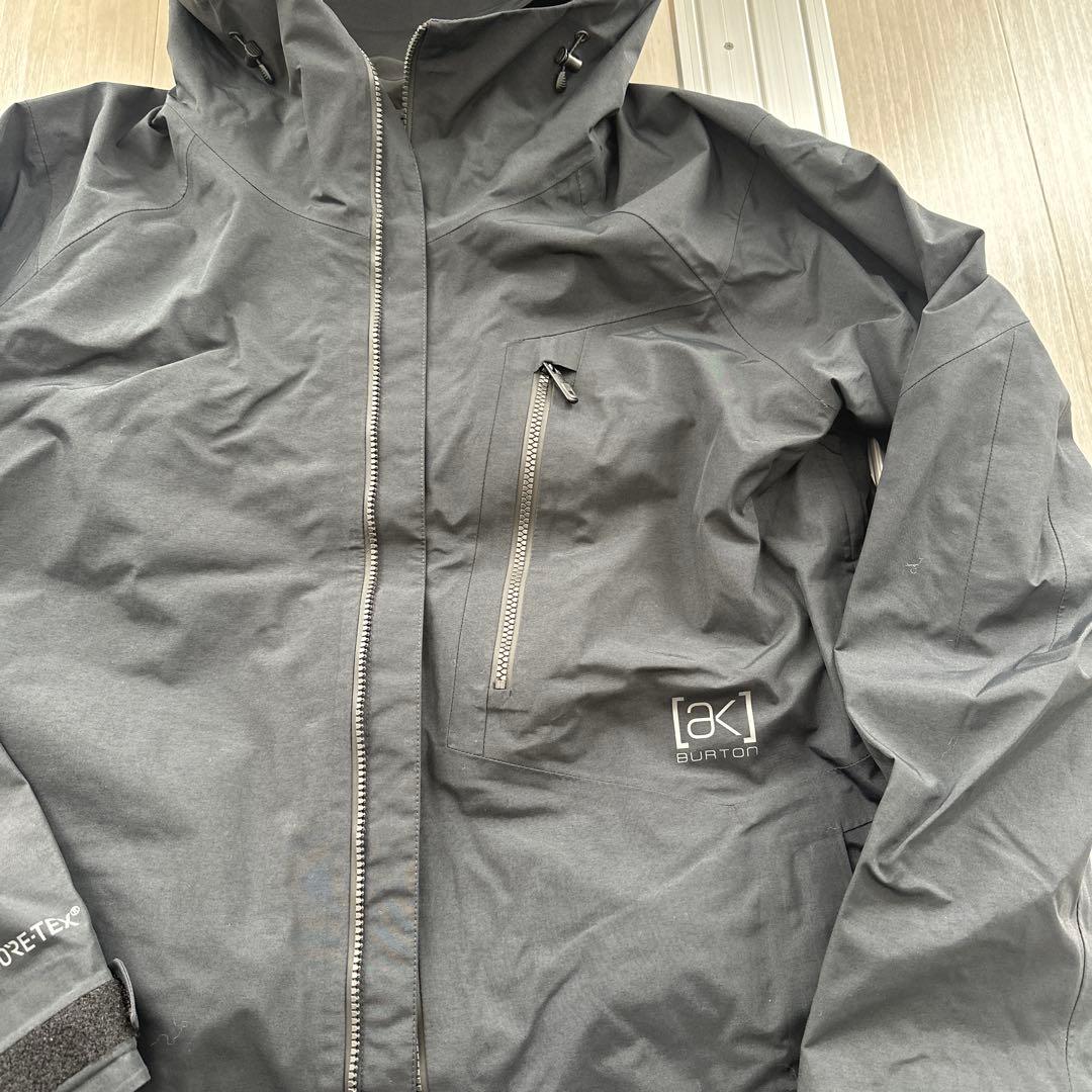 Burton [ak] ブラックスノーボードウェア　Ｍサイズ