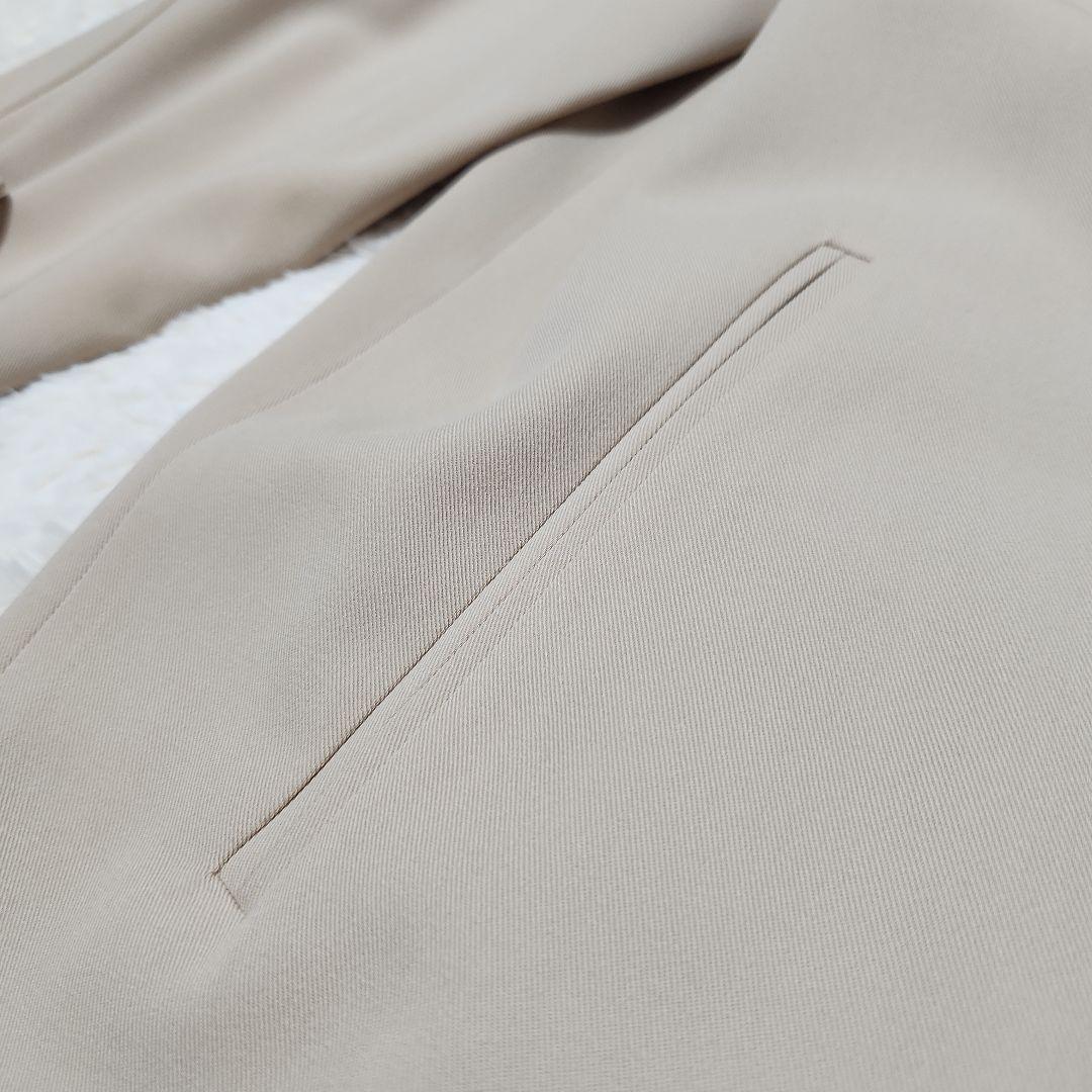 【新品】マックスマーラ白タグバージンウールコートベージュ 40サイズ