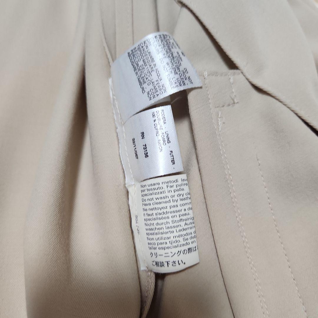 【新品】マックスマーラ白タグバージンウールコートベージュ 40サイズ