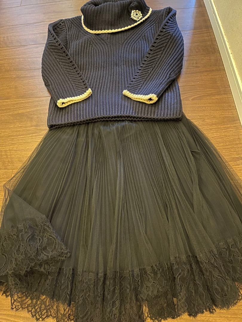 最終価格FOXEY　シフォンスカート　ブラック　40