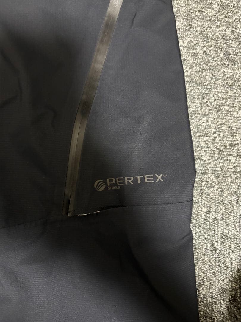 Oakley PERTEX ブラックナイロンパンツ