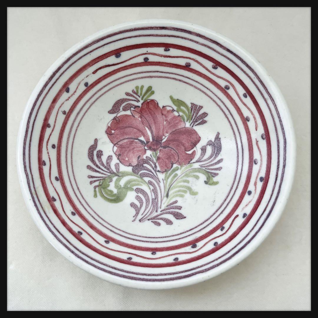 スペイン　マヨルカ焼き　ハンドペイント　飾り皿