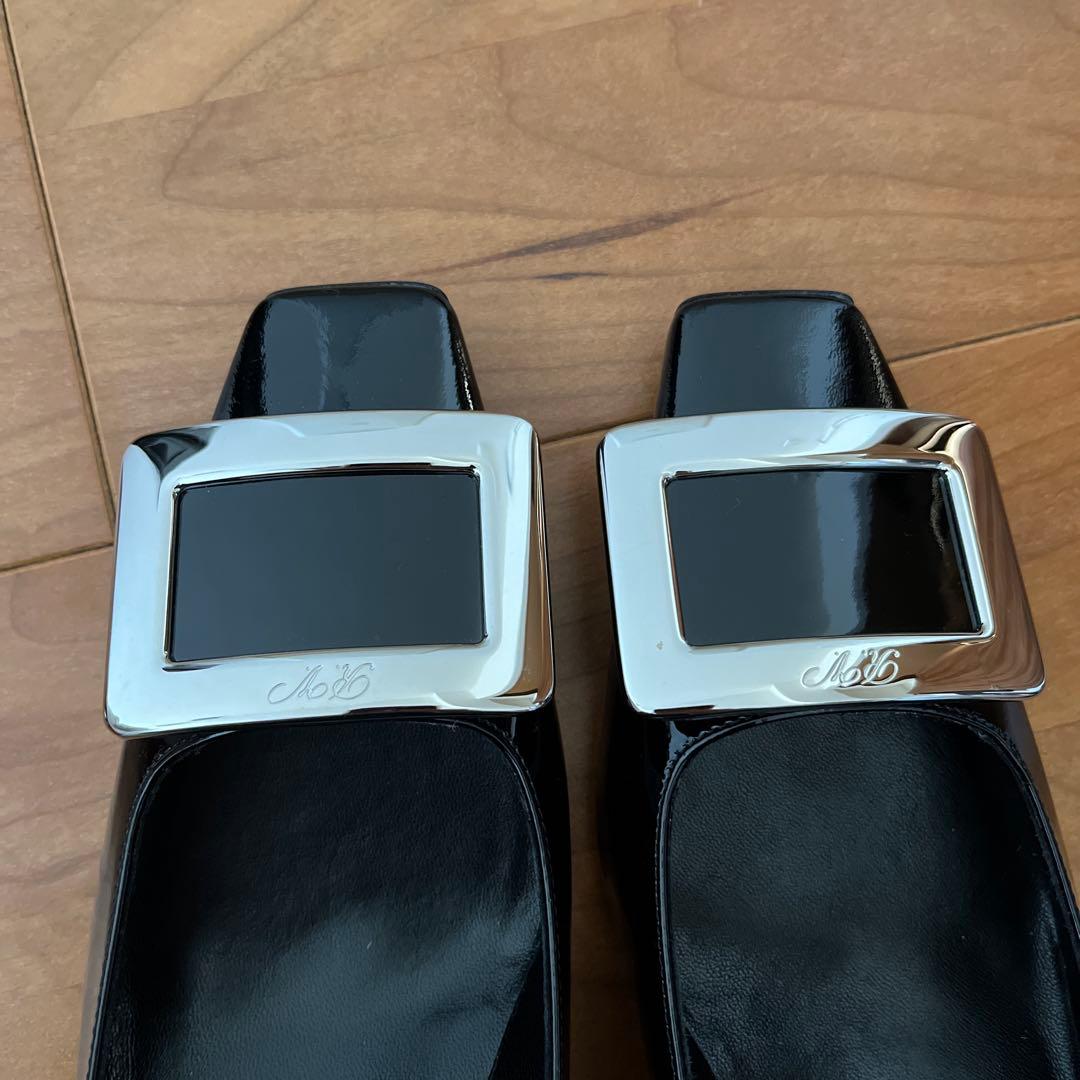 【未使用】Roger Vivier ロジェ ヴィヴィエ　パンプス　35