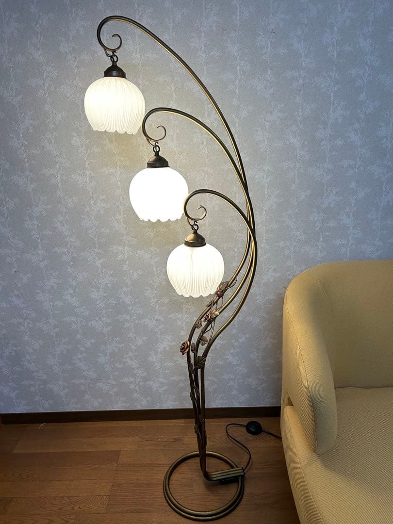 【専用】bika　レトロアンティーク フロアランプ 3灯