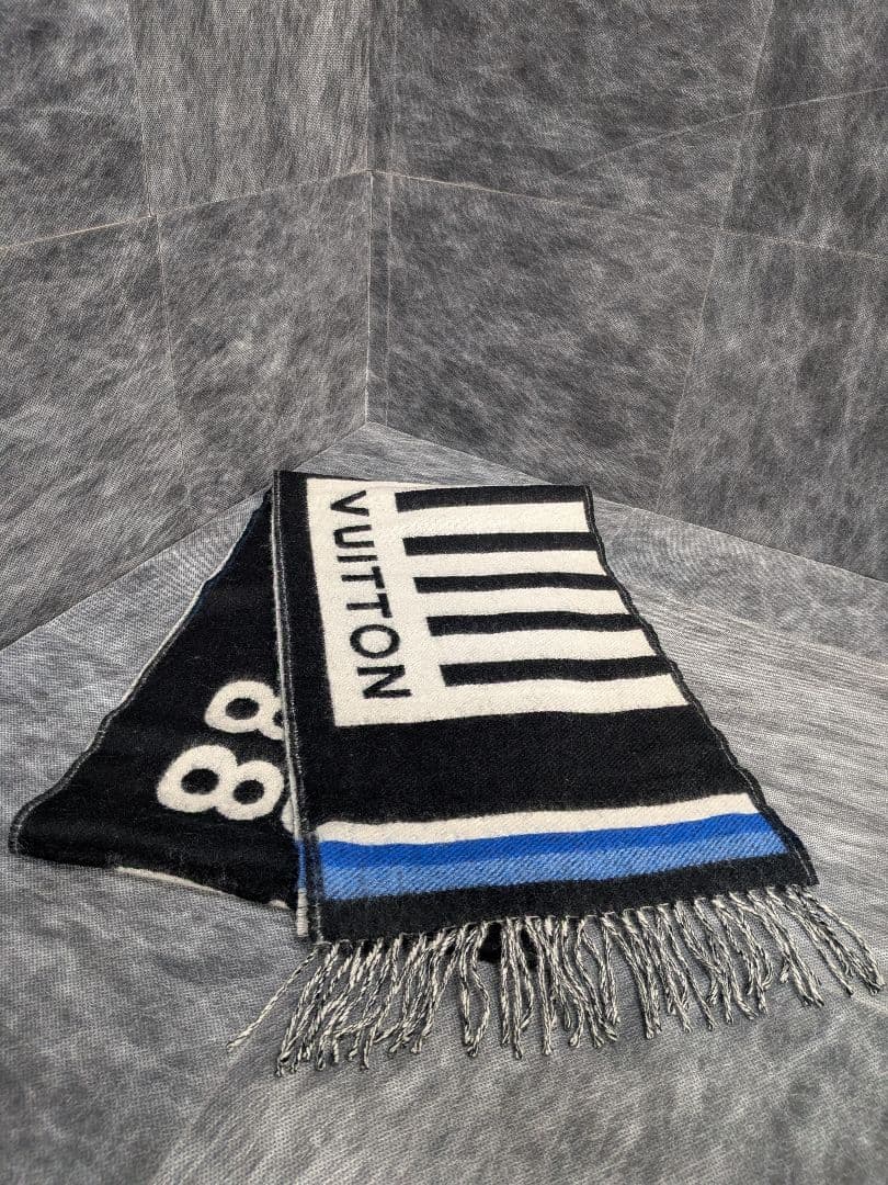 LOUIS VUITTON エシャルプ