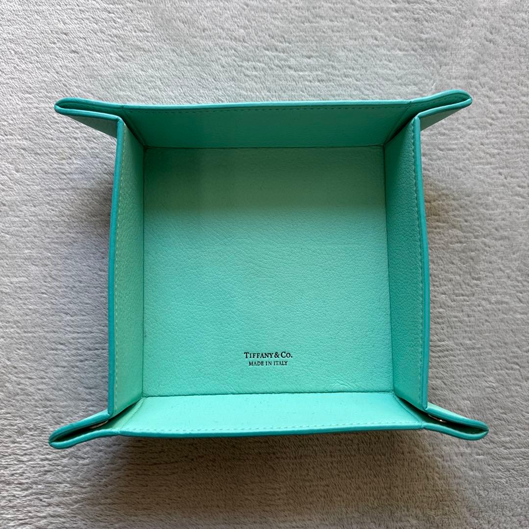 Tiffanyティファニー レザートレイ 小物・ジュエリー・アクセサリートレイ