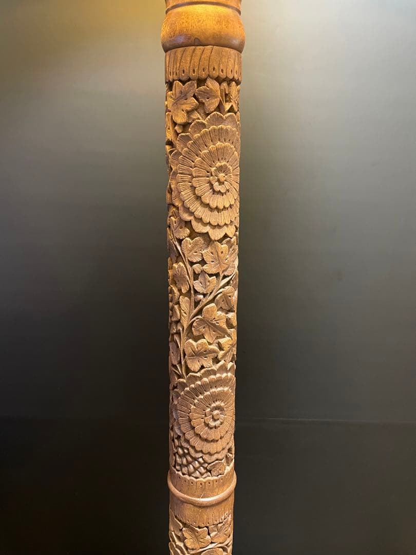 アンティーク　フロアランプ フロアライト　木彫