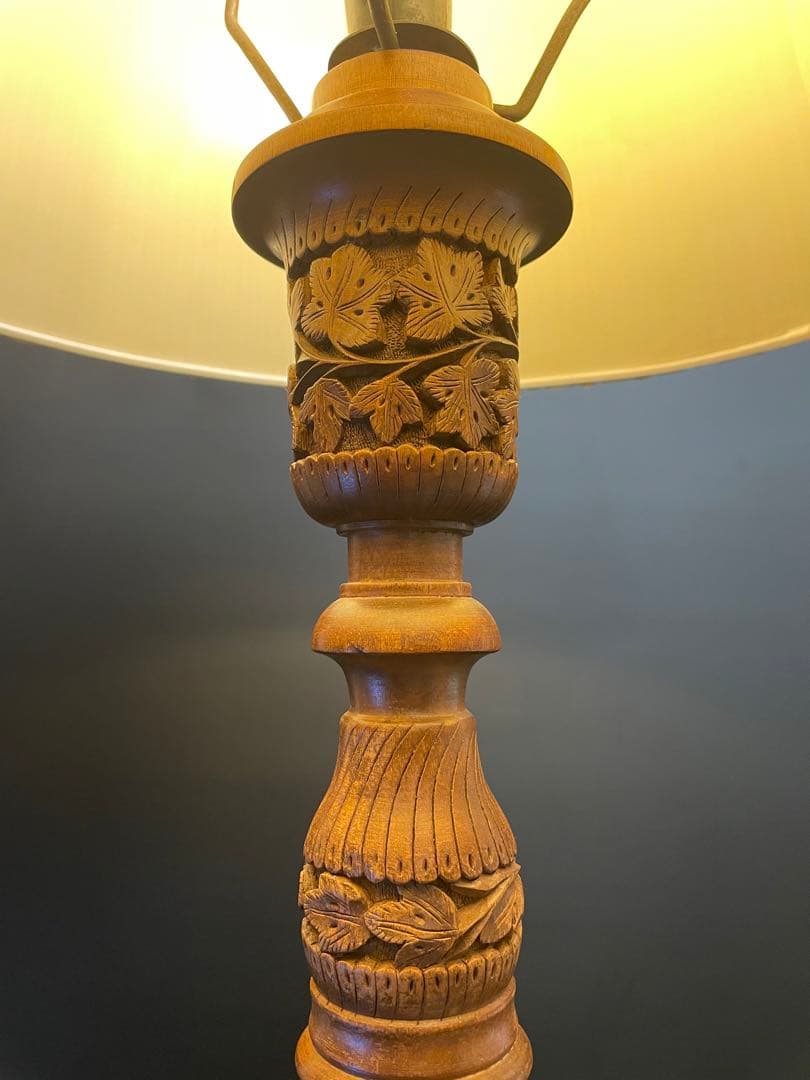 アンティーク　フロアランプ フロアライト　木彫