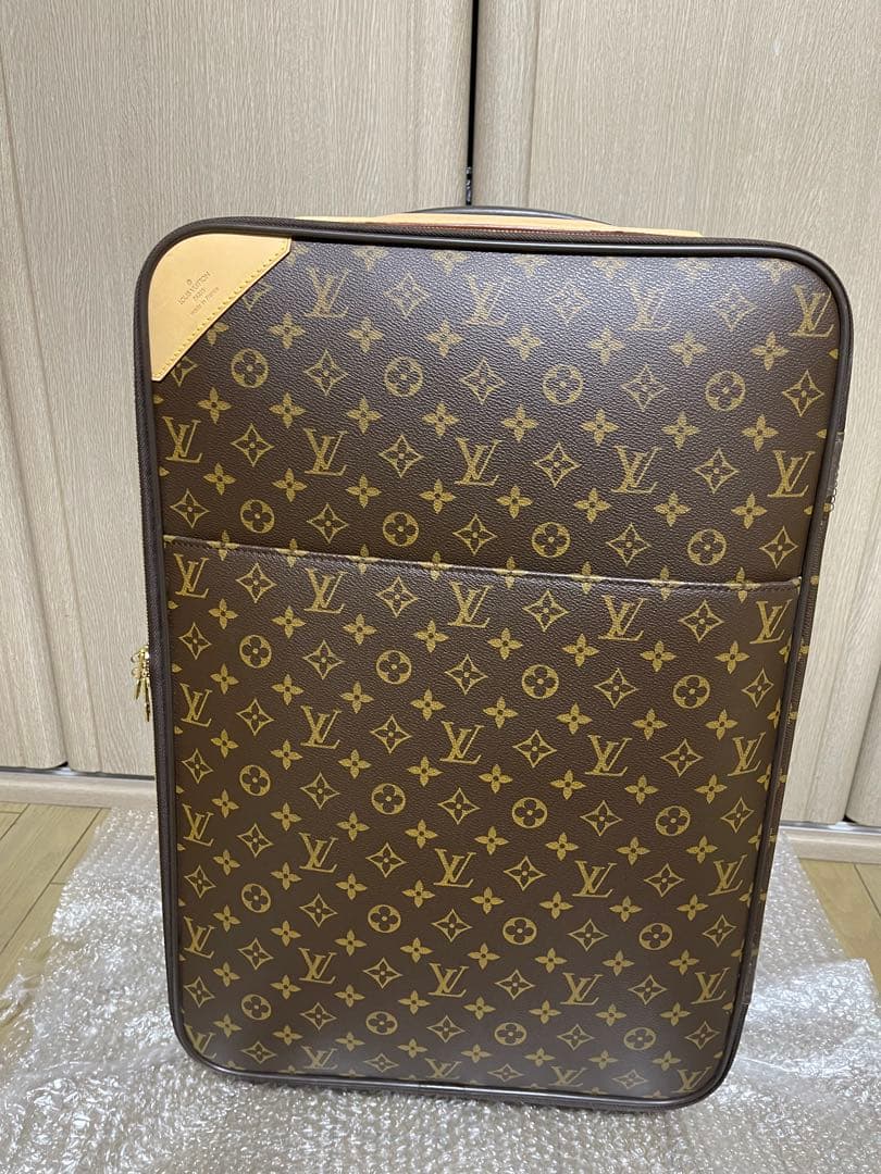 ヴィトン　Louis Vuitton モノグラム キャリーケース ペガス55