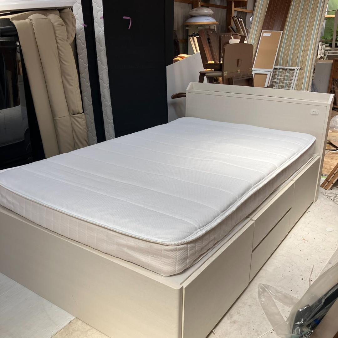 【福岡市限定】ニトリ NITORI 収納付き セミダブルベッド 配送組立無料♬