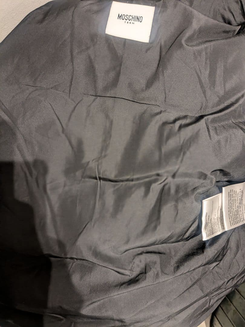 Moschino ブラック ダウンベスト