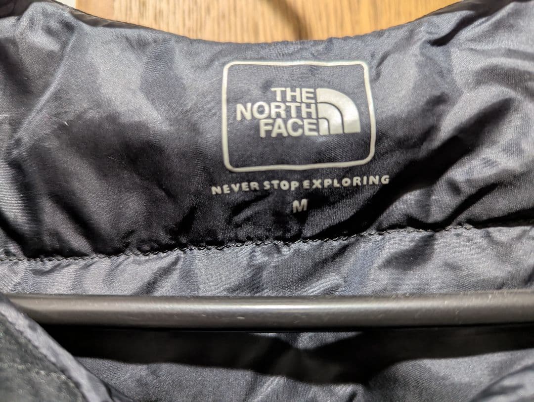 ザ・ノースフェイス　レッドランプロベスト　NYW81972　ブラック　Мサイズ