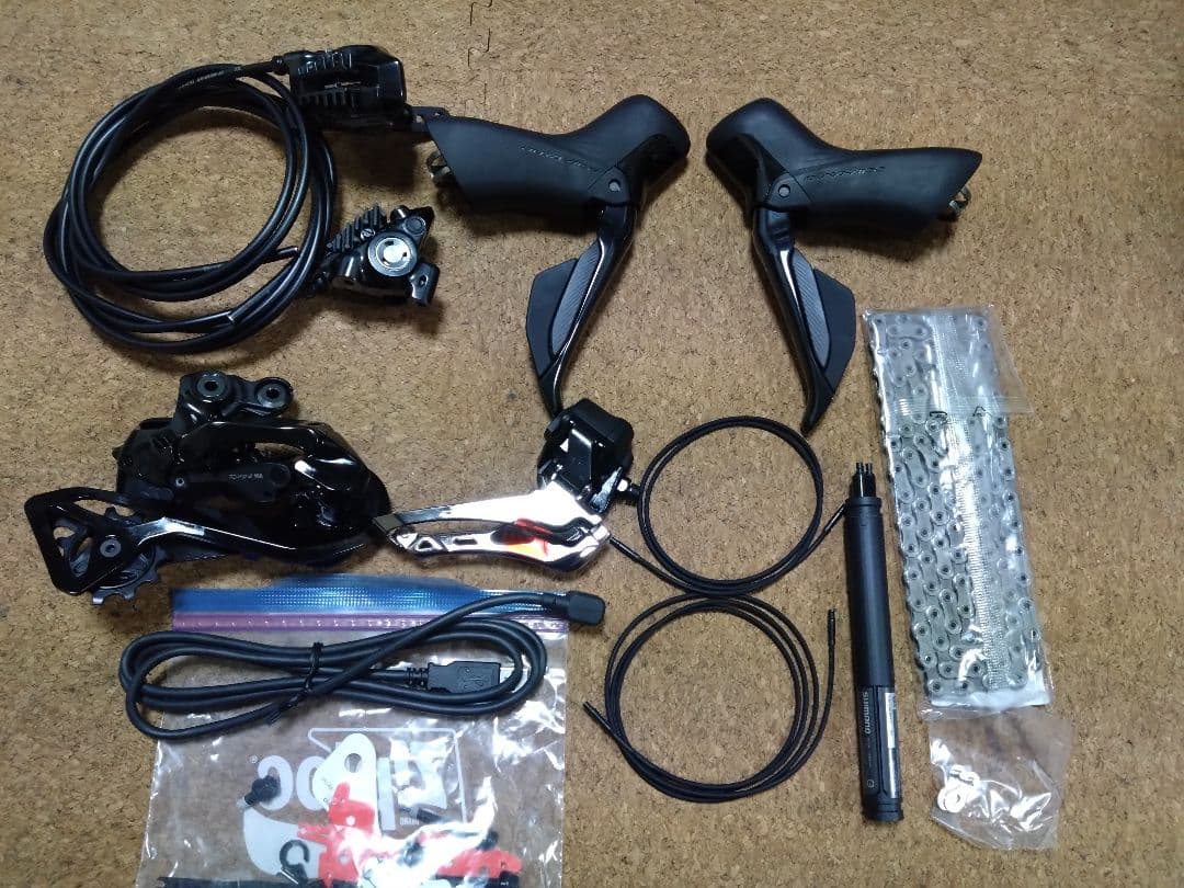 シマノデュラエースR9270 Di2 油圧ディスク 2×12s セット新品未使用