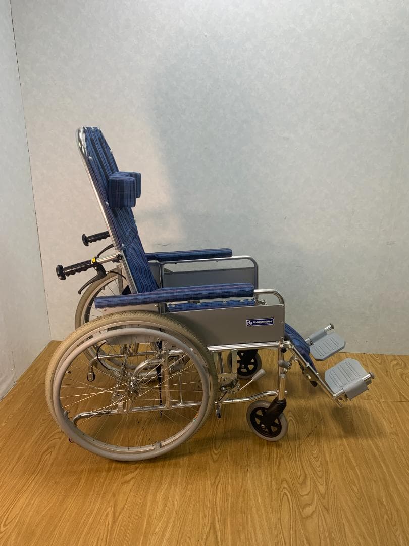 K☆141 カワムラサイクル フルリクライニング自走用車椅子 RR50-N