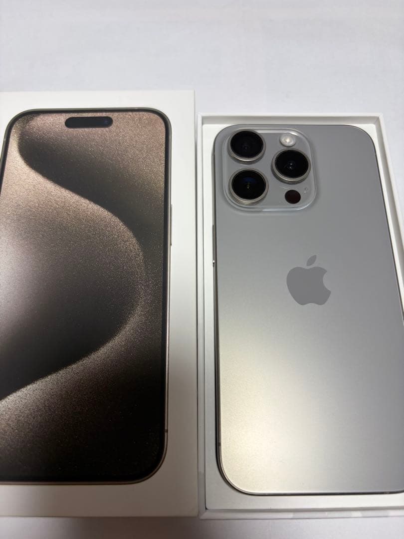 iPhone15 Pro(512GB)ナチュラルチタニウム