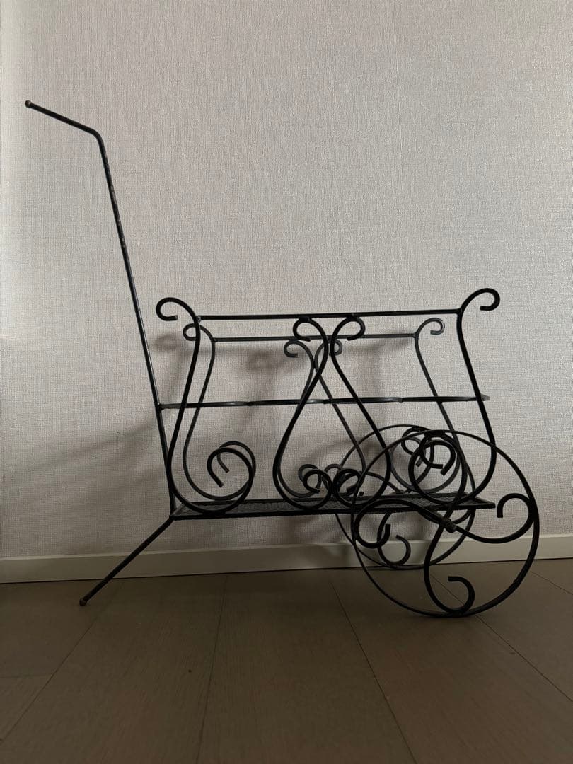 ワインボトルラック アイアン アンティーク　ガーデニング