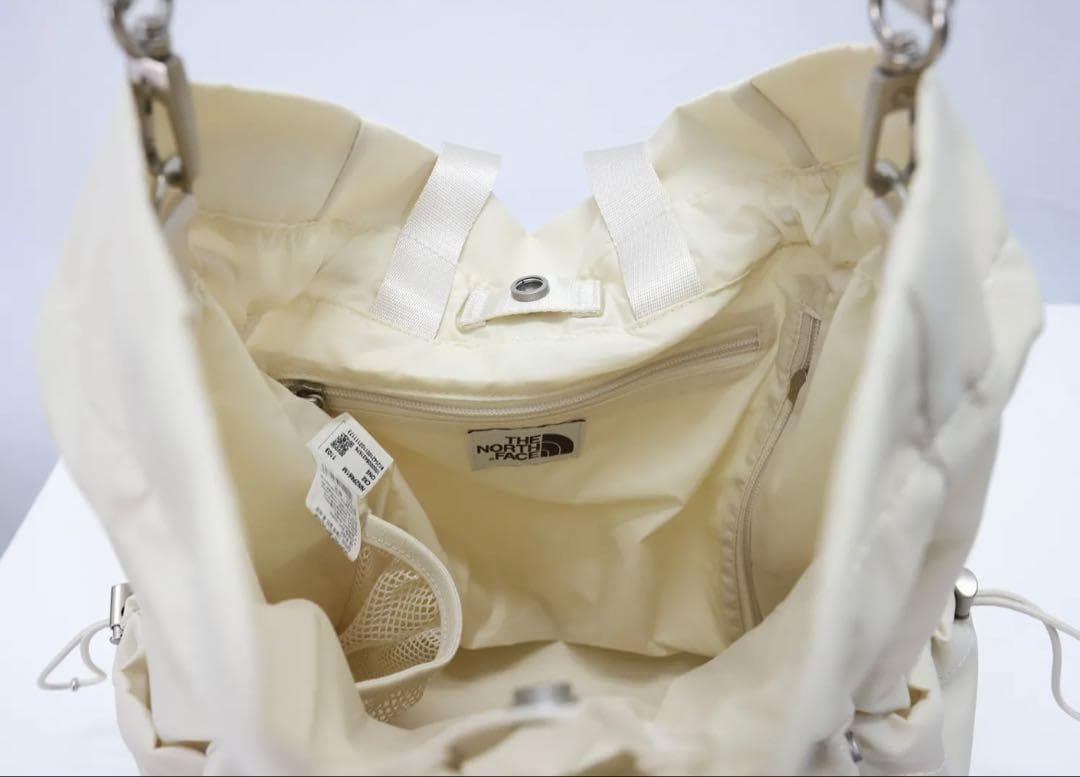 大幅値下げ✨韓国限定 ノースフェイス ボニーパックM クリーム 即日発送