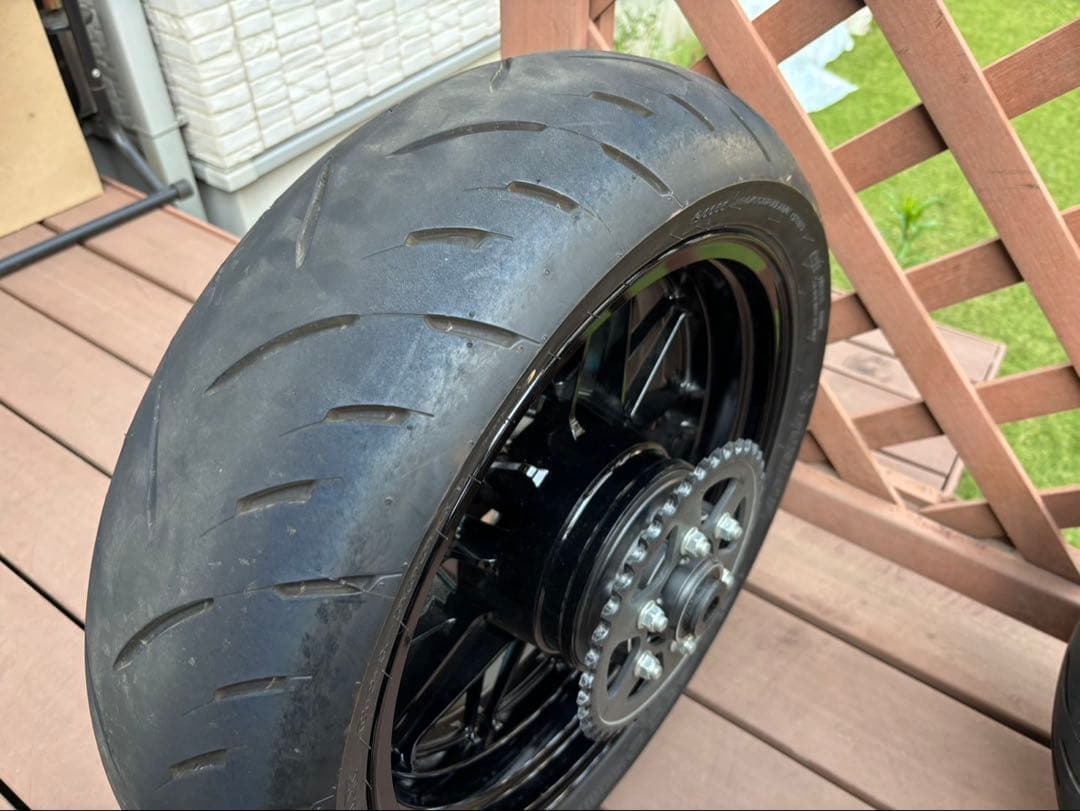 Z900RS タイヤホイールセット
