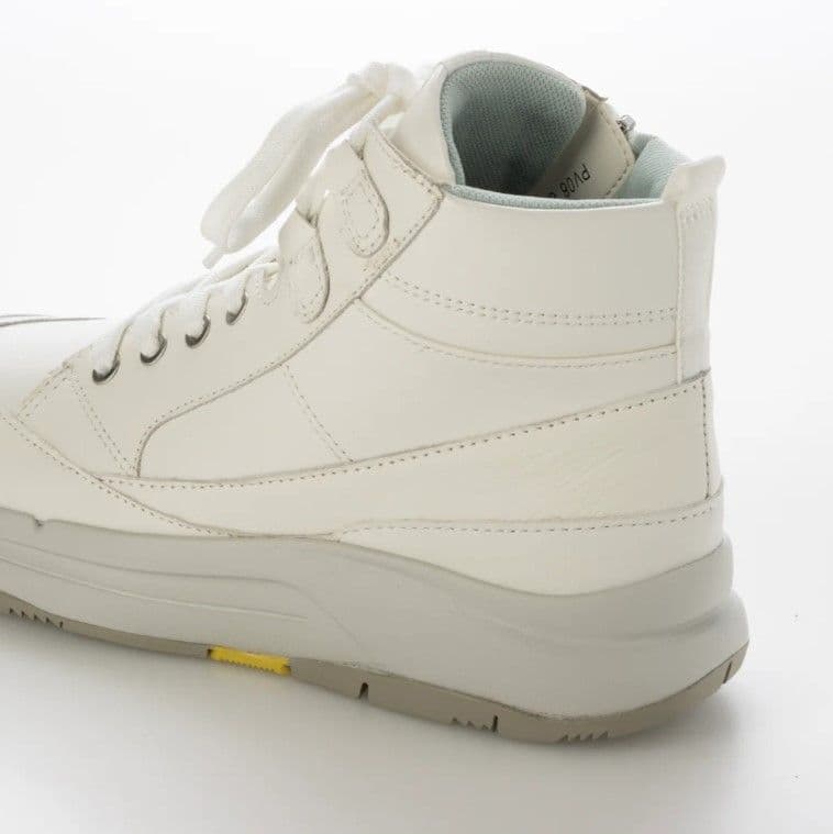 fitfit 新品23.5cm◆レースアップスニーカーブーツWoW500