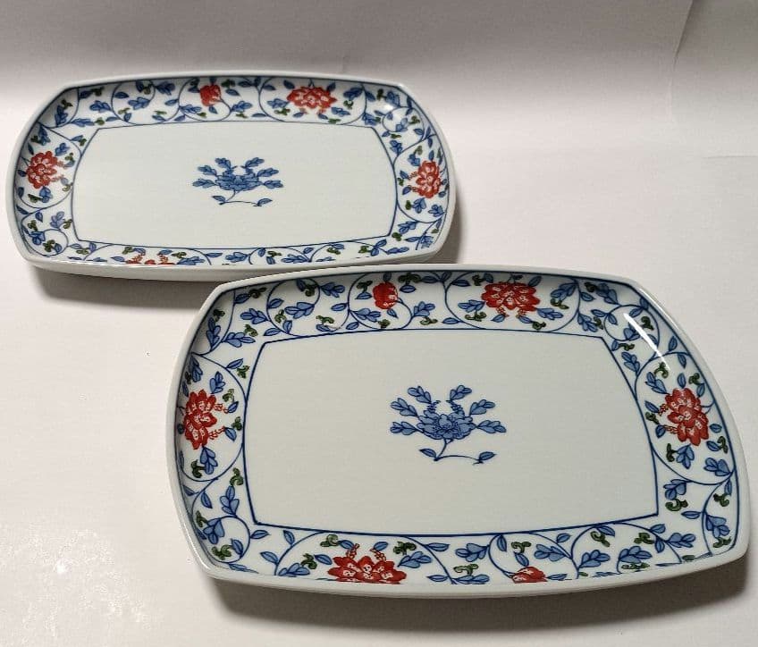 ② 源右衛門窯 染錦 牡丹唐草 長皿 平皿 2客組