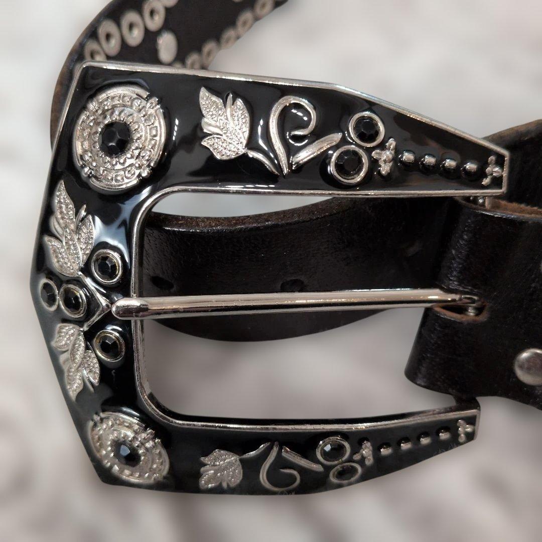 【本日限定価格】トルネードマート　黒レザーベルト パイソン＆スタッズ　Mサイズ