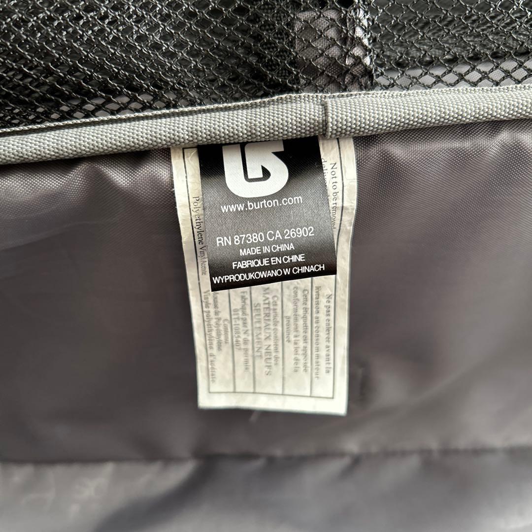 BURTON ブラック 大型キャリーケース２輪