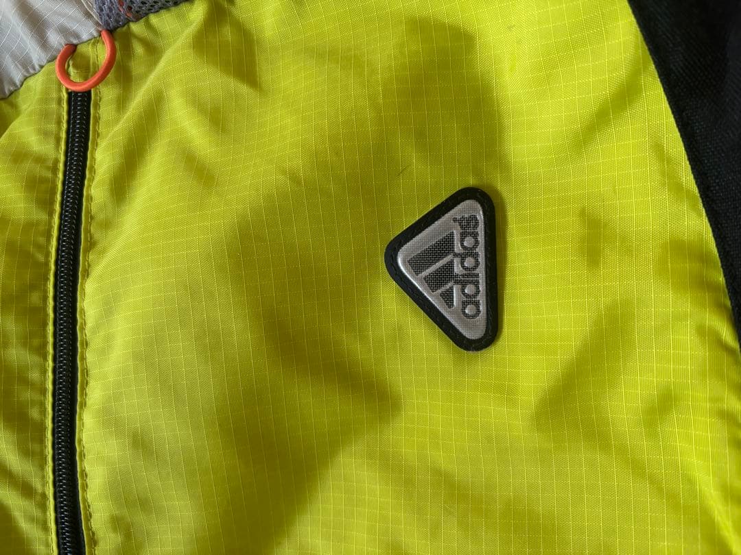 adidas ボストンバッグ　平成レトロ　当時　旅行　修学旅行　便利　紐付き