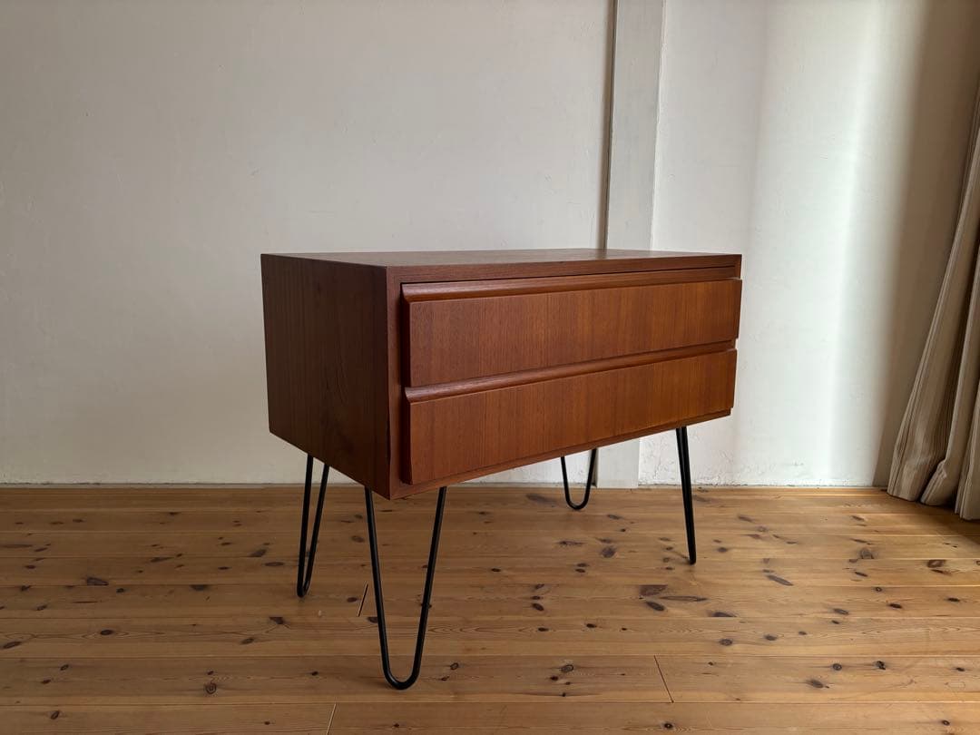 北欧ヴィンテージ　チーク　サイドボード