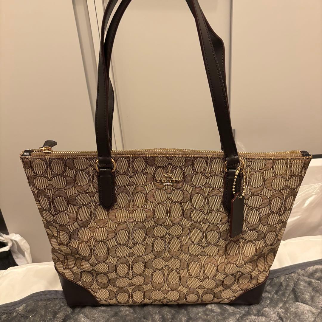コーチ トートバッグ シグネチャー 未使用 保管品