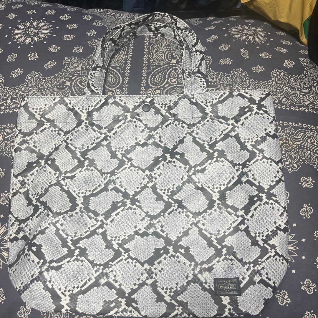 こ*う様 希少　HEADPORTER ヘッドポーター トートバッグ パイソン P